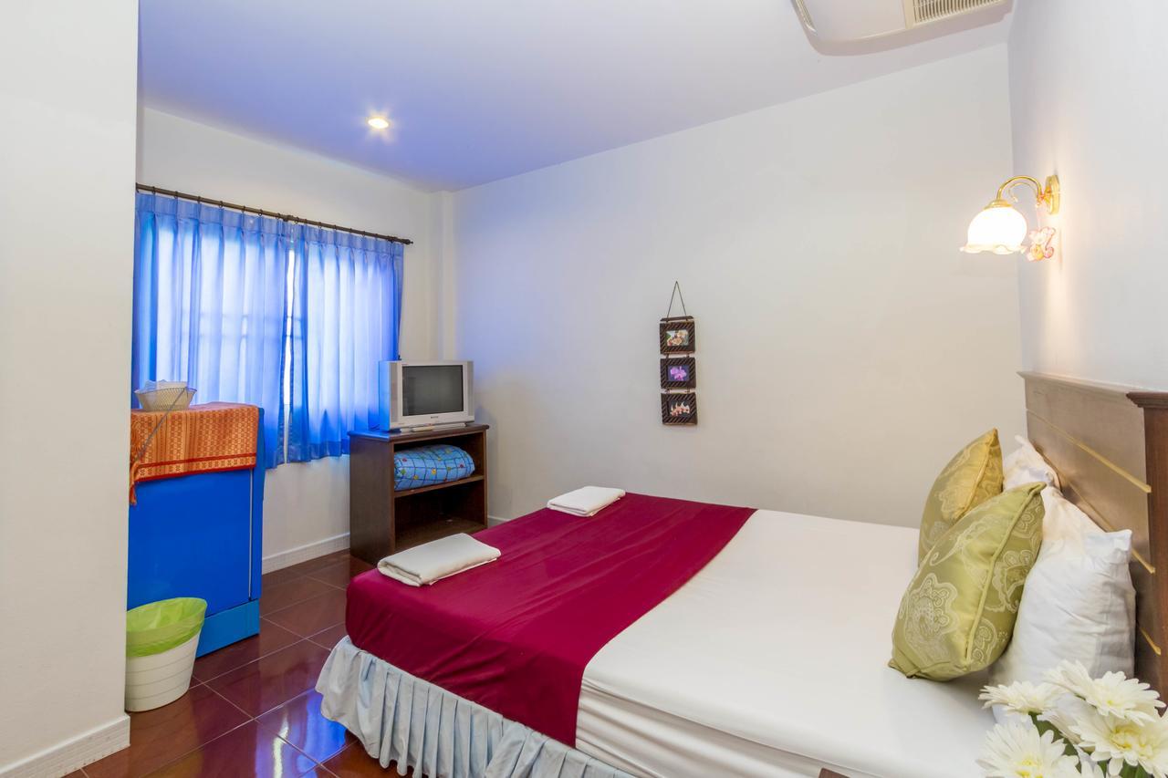 191Inn Patong Extérieur photo