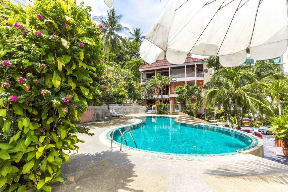 191Inn Patong Extérieur photo